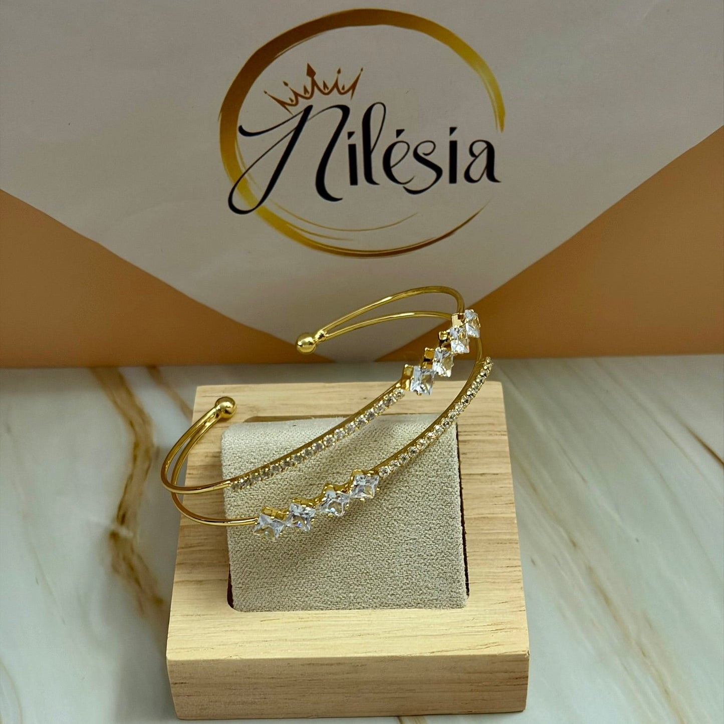 Jonc ouvert double rang