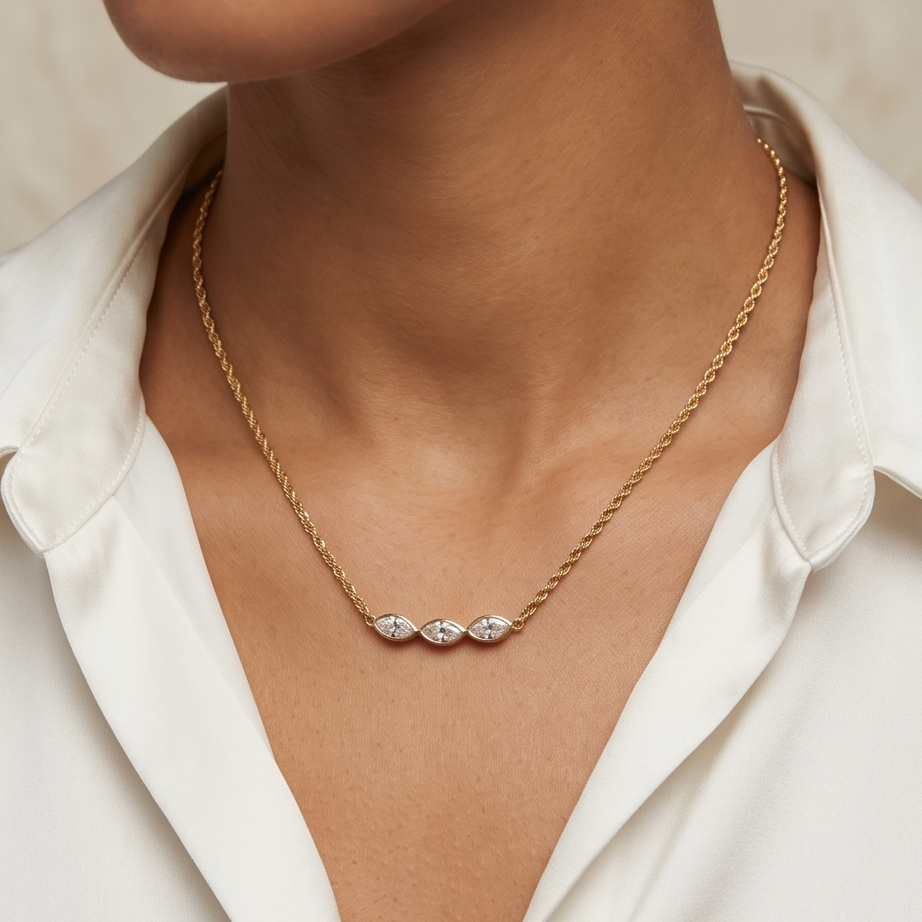 Collier chaine tournante 3 zirconiums