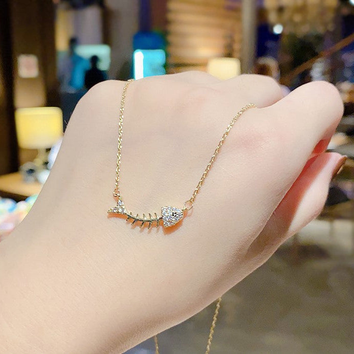 Collier Poisson doré