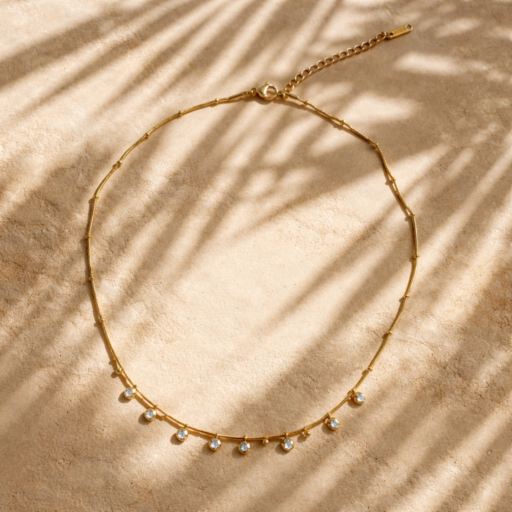 Collier perles et strass