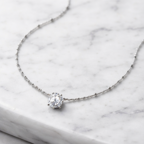 Collier zirconium